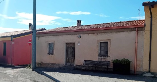 Baratili San Pietro, Via Sardegna