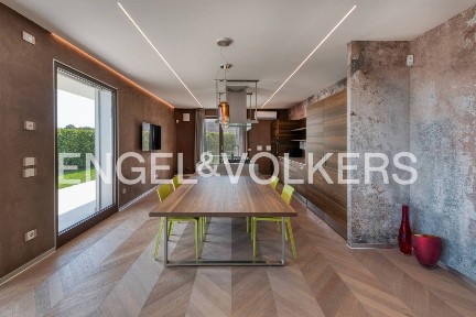 Villa unifamiliare via Bell'Italia, Peschiera del Garda
