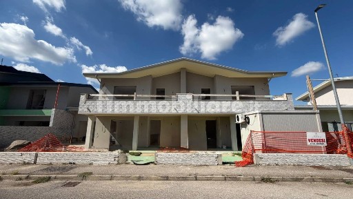 Villa bifamiliare via Enrico Fermi, Centro, Cerea