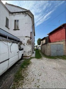 Villetta a schiera all'asta via Contotta 85, San Giacomo delle Segnate