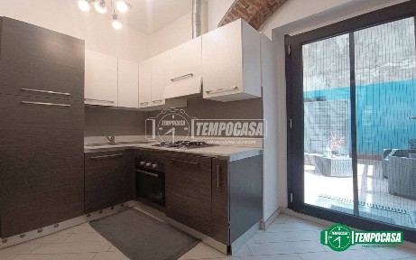 Trilocale via Cicco Simonetta 19, Corso Genova, Milano