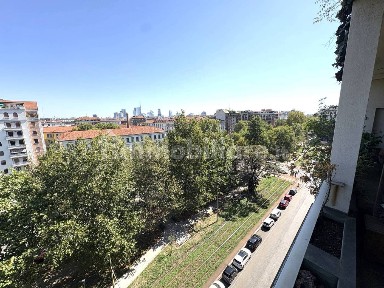 Trilocale corso Sempione 23, Sempione, Milano