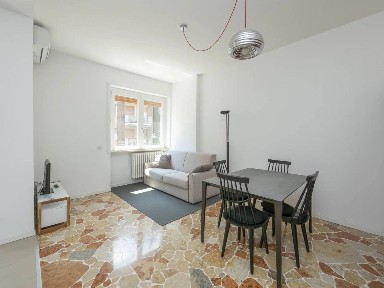 Bilocale ottimo stato, secondo piano, Casoretto, Milano
