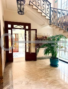 Trilocale viale Luigi Majno, Palestro, Milano