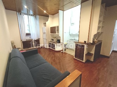 Appartamento via Fratelli Bronzetti, Indipendenza, Milano