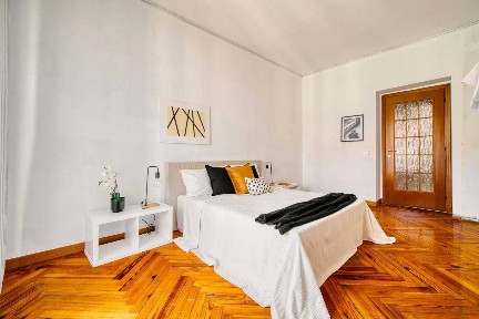 Trilocale via Lepontina 10, Farini, Milano