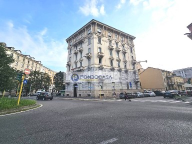 Trilocale via Sardegna 59, Washington, Milano