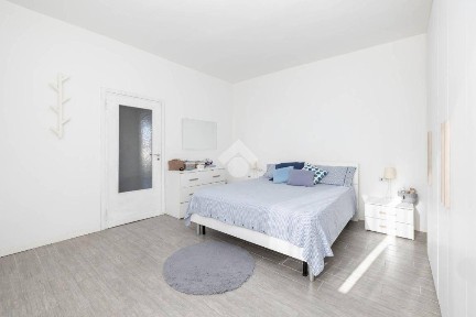 Bilocale via Giambellino 141, Giambellino, Milano