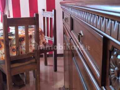 Trilocale via San Pietro 24, Centro, Narni