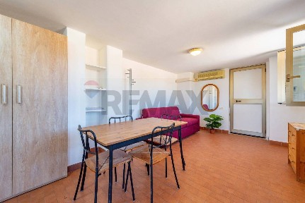 Roma, San Basilio, via Castelplanio, 52