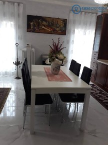 Trilocale ottimo stato, secondo piano, Rovigo