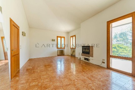 Villa unifamiliare via Costantino Nigra 38B, Favorita, Venezia