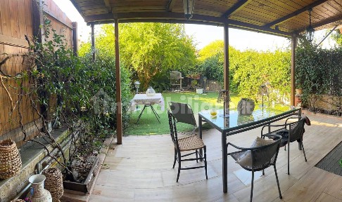 Appartamento in villa via di Marco Simone 80, Settecamini, Roma