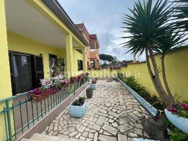 Villa unifamiliare via Cittareale, Loricina, Seccia, Tre Cancelli, Nettuno