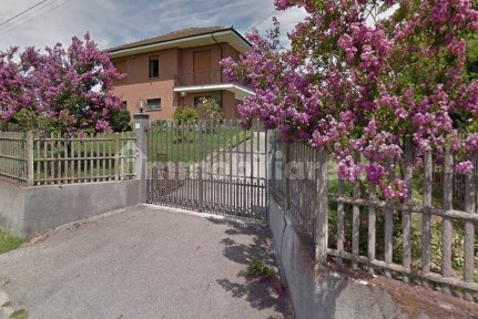 Monale, Via Serra Cora