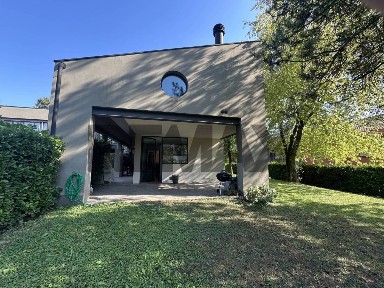 Parma, Molinetto - Spezia, Via Minuziano, 9
