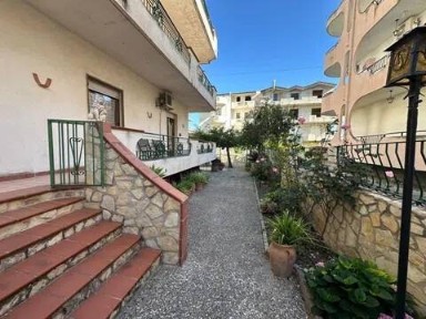Villa unifamiliare Strada Statale 106 Jonica No Number, San Carlo Condofuri Marina, Condofuri