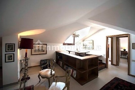 Mansarda ottimo stato, 86 m², Dorsoduro - San Barnaba, Venezia