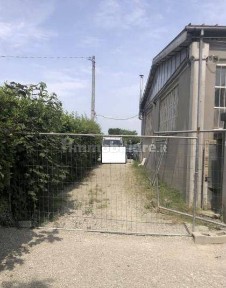 Capannone all'asta via Mezzacosta, 12, Forlì