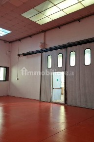 Capannone in Vendita