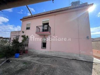 Villa unifamiliare Vico Mariano Di Lorenzo, 3, Noto