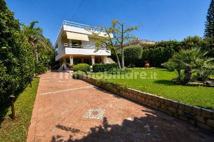 Villa unifamiliare viale dei Lidi, Fontane Bianche, Siracusa