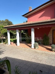 Villa unifamiliare via Mattia Montecchi, 24, Campo di Carne - Pantanelle, Aprilia