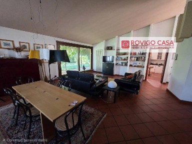 Villa unifamiliare, buono stato, 303 m², Grignano Polesine, Roverdicrè, Rovigo
