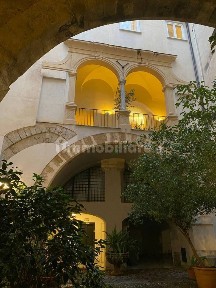 Bilocale piazzetta Santa Sofia 5, Castellammare, Palermo