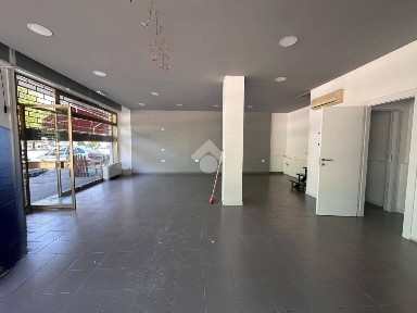 Selvazzano Dentro, Via Asiago, 5