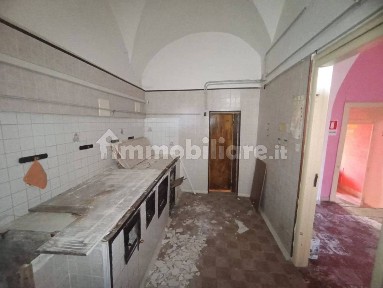 Villa all'asta via Roma 11, Pietradefusi