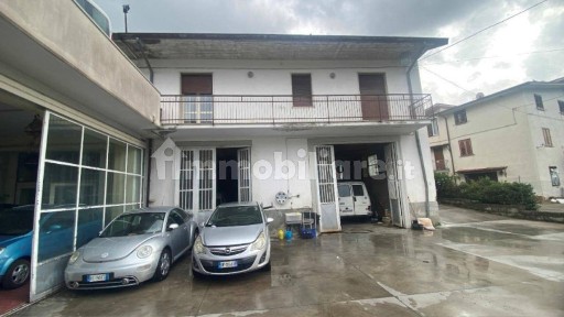 Villa all'asta Mirabella Eclano, Mirabella Eclano