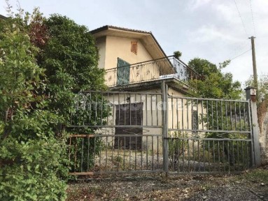 Villa all'asta sv, Paternopoli