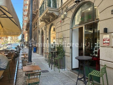 Enoteca - Wine bar in Affitto