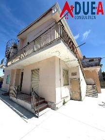 Castel Volturno, Viale Vladimir Ilic Ulianov Lenin