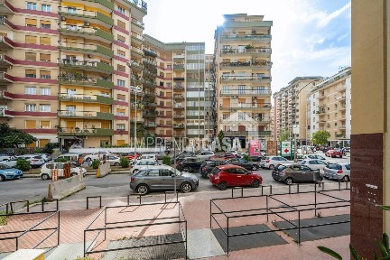 Quadrilocale viale delle Alpi 30, Giotto Galilei - Palagonia, Palermo