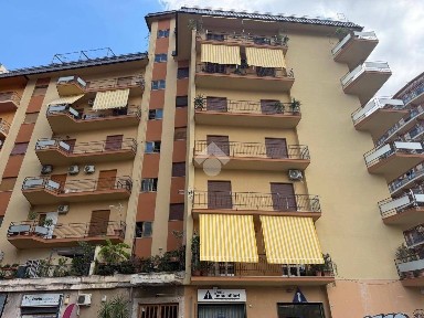 Appartamento via Serradifalco 149, Malaspina, Palermo