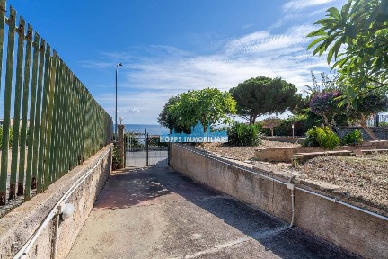 Trilocale via dei Giardini, Centro, Trabia