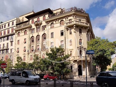 Quadrilocale via Albalonga, 40, Re di Roma, Roma