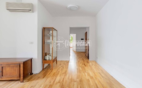 Quadrilocale viale dell'Umanesimo 41, Eur, Roma