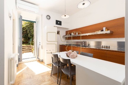 Bilocale via Vetulonia 65, San Giovanni, Roma