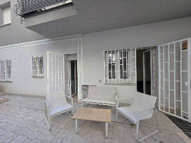 Bilocale via Licio Quinzio Cincinnato 7, Pomezia Centro, Pomezia