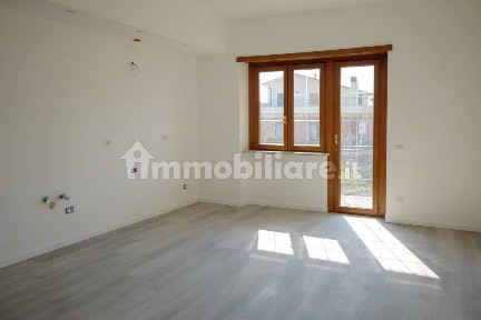 Bilocale via Trieste 11, Centro, Riano