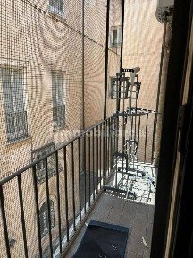 Bilocale via di San Basilio, Barberini, Roma