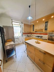 Trilocale via degli Ontani, Centocelle, Roma