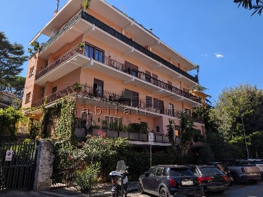Quadrilocale via Michele Mercati 15, Parioli, Roma