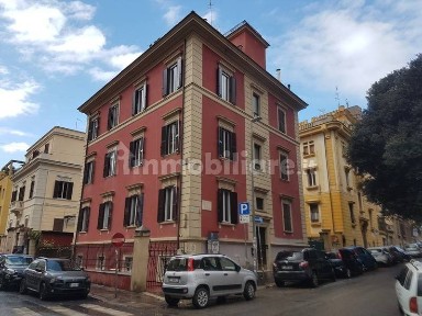 Trilocale via Adige 20, Trieste - Coppedè, Roma