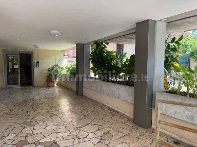 Trilocale via di Grotta Perfetta 353, Ardeatino - Montagnola, Roma