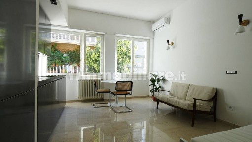Monolocale via Giovanni Battista De Rossi, Bologna, Roma