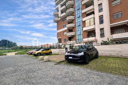 Quadrilocale via Francesco Menzio, Acilia, Roma